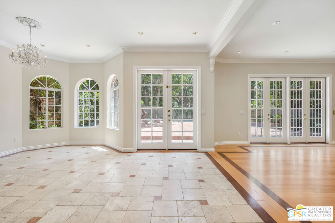 25569115PS_0b10bf42-7384-4714-926f-c1da756e5ee7
